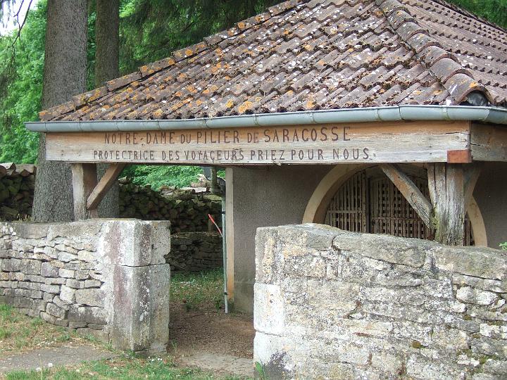 2008-05- (285).JPG - Chapelle "Notre-Dame du Pilier de Saragosse" - Schutzpartronin der Reisenden